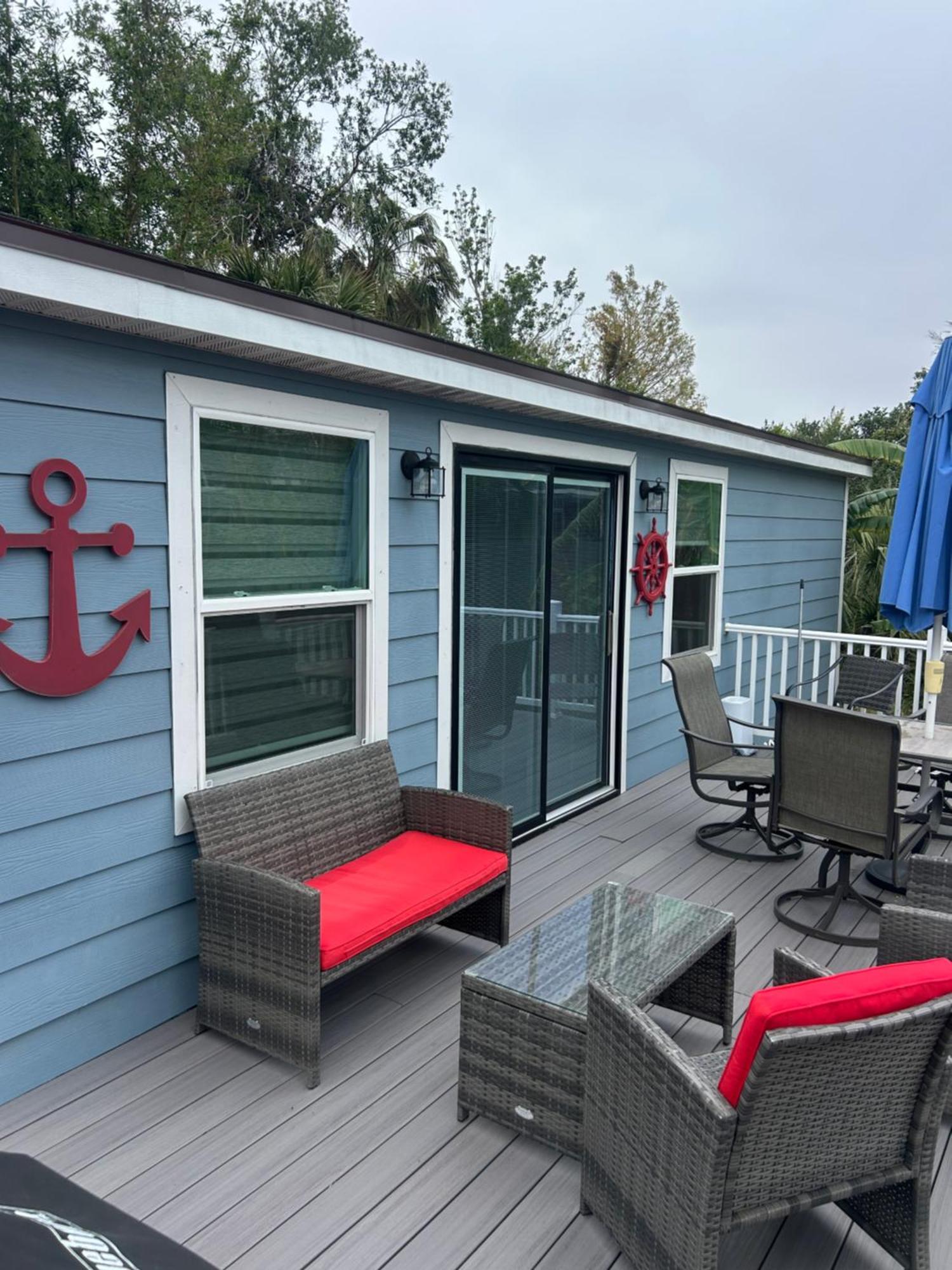 Perfect Getaway-Lovely Cottage House- Near Beaches Nokomis Exteriör bild